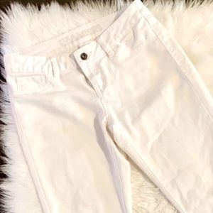 4/$15 PARASUCO White Capris Jeans 🤍💫